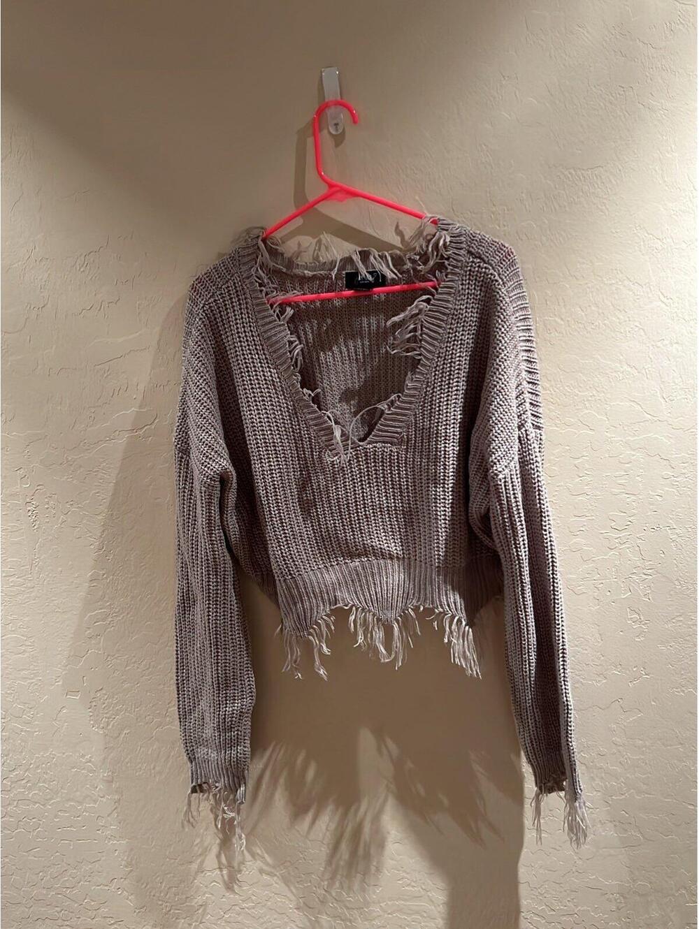 Cropped sweater